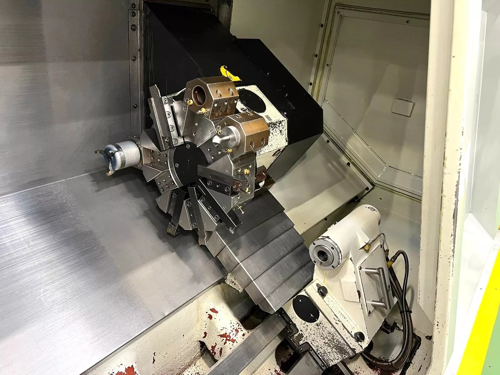 HURCO TM8 CNC LATHE